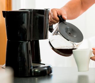 ekspres do kawy to urządzenie niezbędne w każdej kuchni