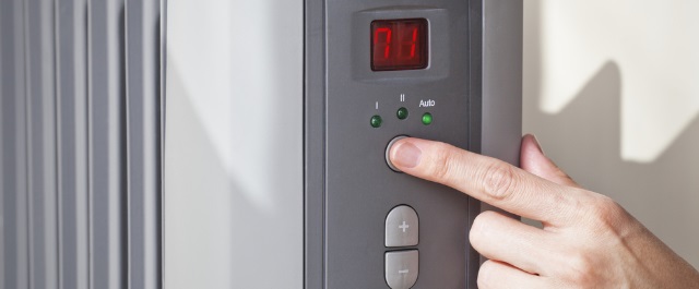 Regulacja termostatu w grzejniku elektrycznym