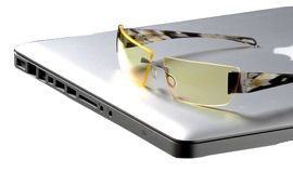 laptop i okulary