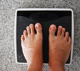 waga z pomiarem tkanki tłuszczowej