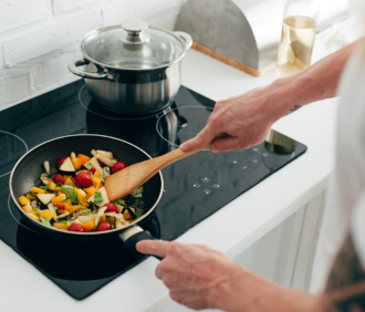 warzywna zapiekanka na patelni – łatwe danie