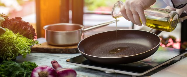 patelnia ceramiczna czy teflonowa