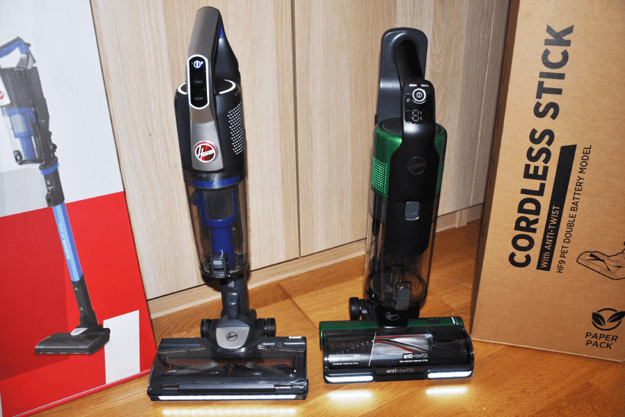 Jeśli jednak ktoś lubi się napocić przy odkurzaniu i traktuje je jak trening, musi pozostać przy tradycyjnym odkurzaniu, ponieważ przy Hoover H-Free 500 HF522STPE 0 11 Anti Twist i HF92OP 011 Anti Twist nie ma mowy o zmęczeniu, bólu w krzyżu czy długim szorowaniu szczotką tego samego miejsca.