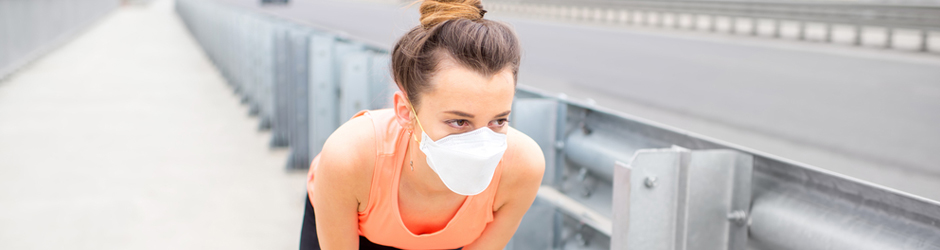Maska antysmogowa sportowa pozwala na bezproblemowe oddychanie w trakcie intensywnego wysiłku i może być używana także latem