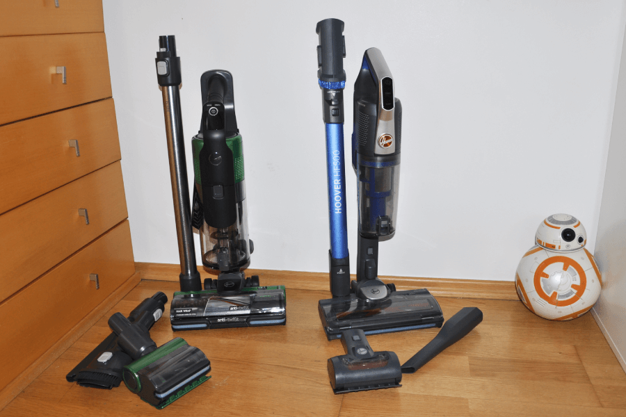 Zbiorniki na kurz zarówno w H-Free 500, jak i w HF92OP są wykonane z przezroczystego plastiku w związku z czym widać, jak się zapełniają, i nie ma możliwości, aby przegapić moment, w którym będą wymagały opróżnienia.