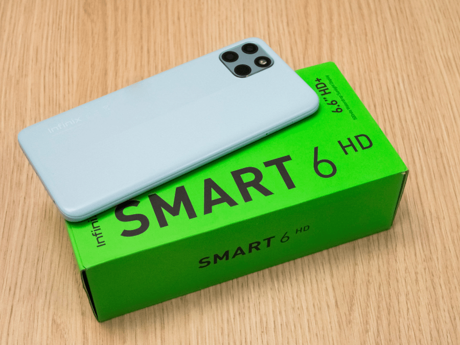 Po uruchomieniu smartfona można wybrać język polski i wtedy zostaniemy poprowadzeni krok po kroku przez wszystkie ustawienia. Od razu można zapamiętać PIN lub kształt do odblokowywania ekranu czy ustawić rozpoznawanie twarzy. 