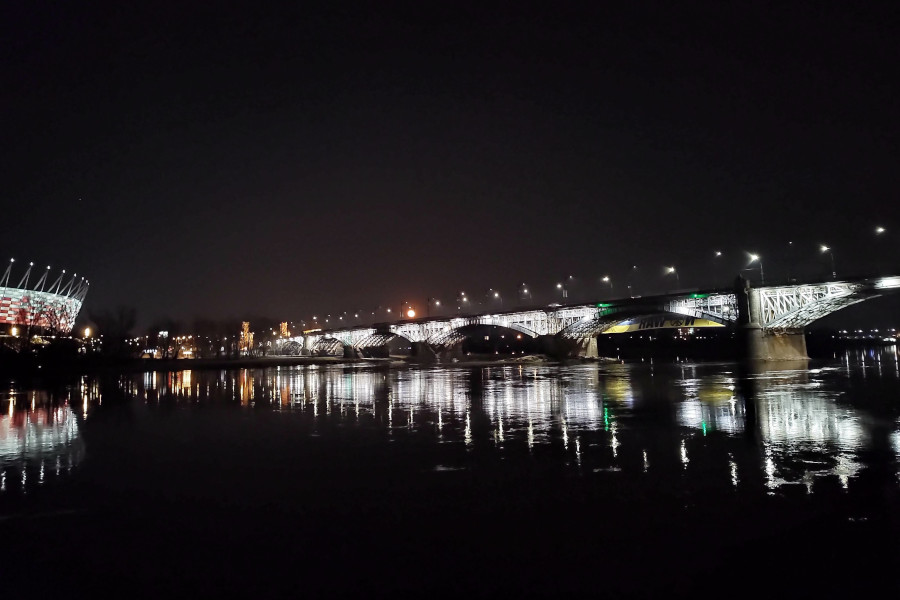 Zdjęcie nocne Motorola edge 30 Pro