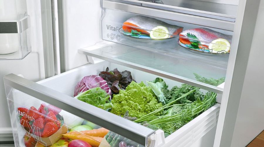 Lod&oacute;wka Bosch z komorą świeżości