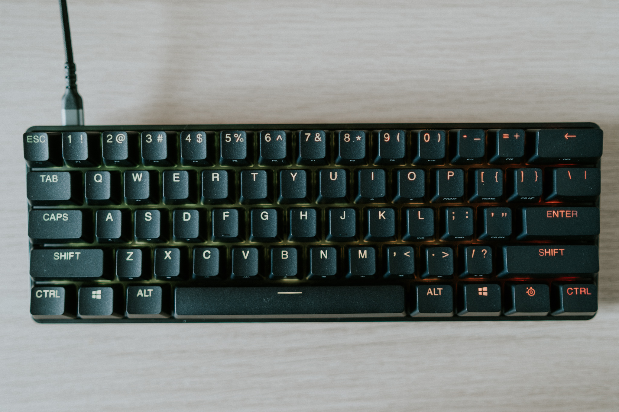 Klawiatury z linii Apex Pro to prawdziwe flagowce &ndash; urządzenia z najwyższej p&oacute;łki zaprojektowane tak, by dostarczyć pełnię możliwości profesjonalnym graczom.