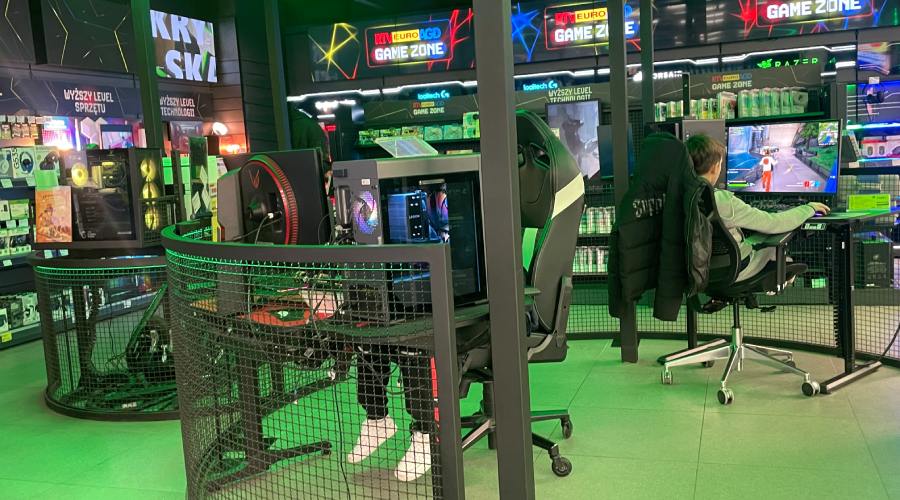 Strefa Game Zone w salonie RTV Euro AGD w Westfield Mokotów
