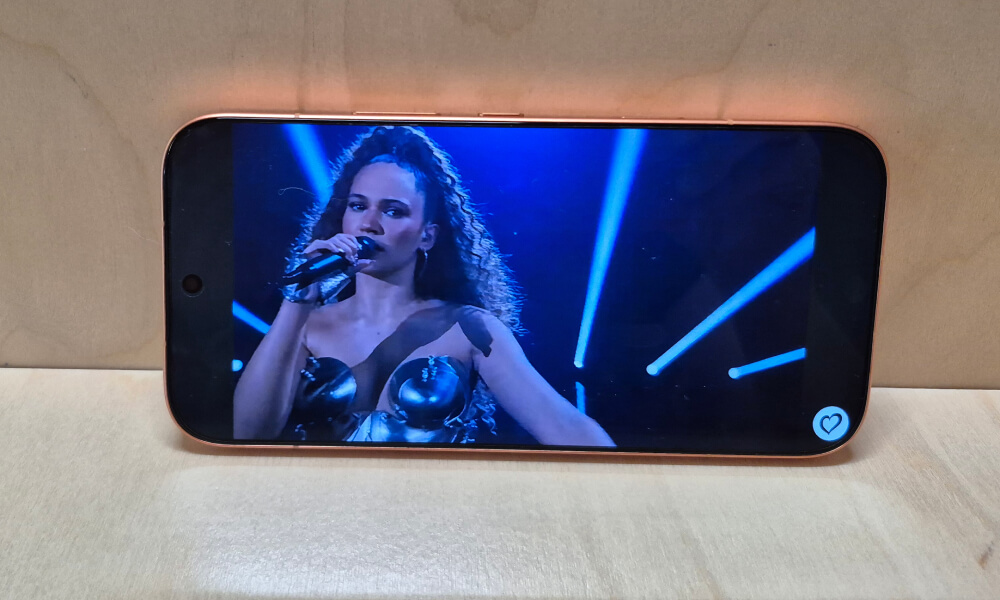 Honor 600 - ekran wideo