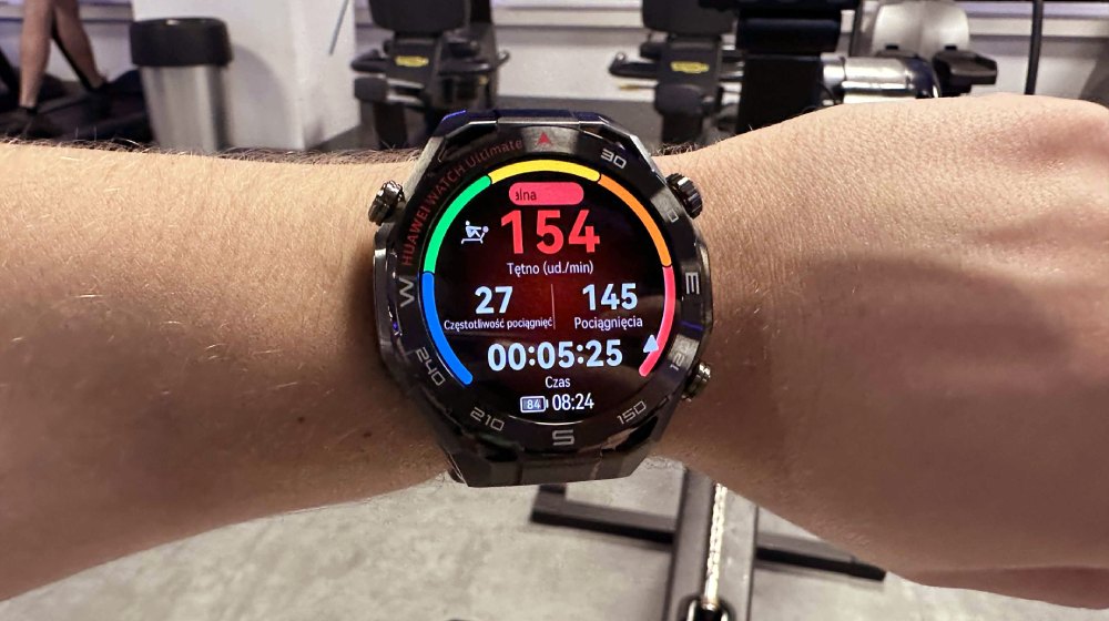 smartwatch Huawei Watch Ultimate 2 pomiar treningu na ergonometrze wioślarskim