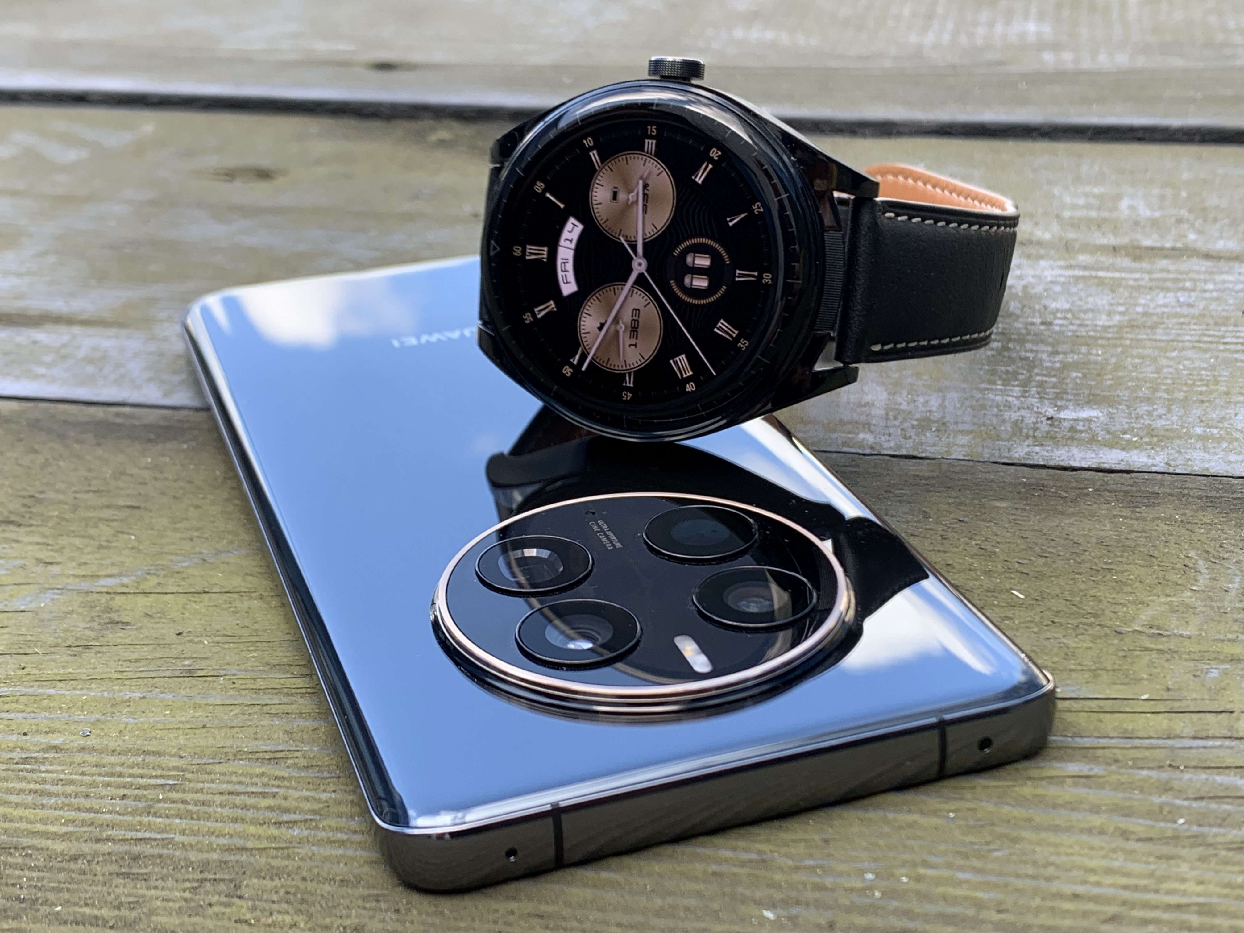 Motywuje też przypominajka o wykonaniu cel&oacute;w &ndash; przebycie zakładanej liczby krok&oacute;w, długość treningu i odpowiednia długość snu. 