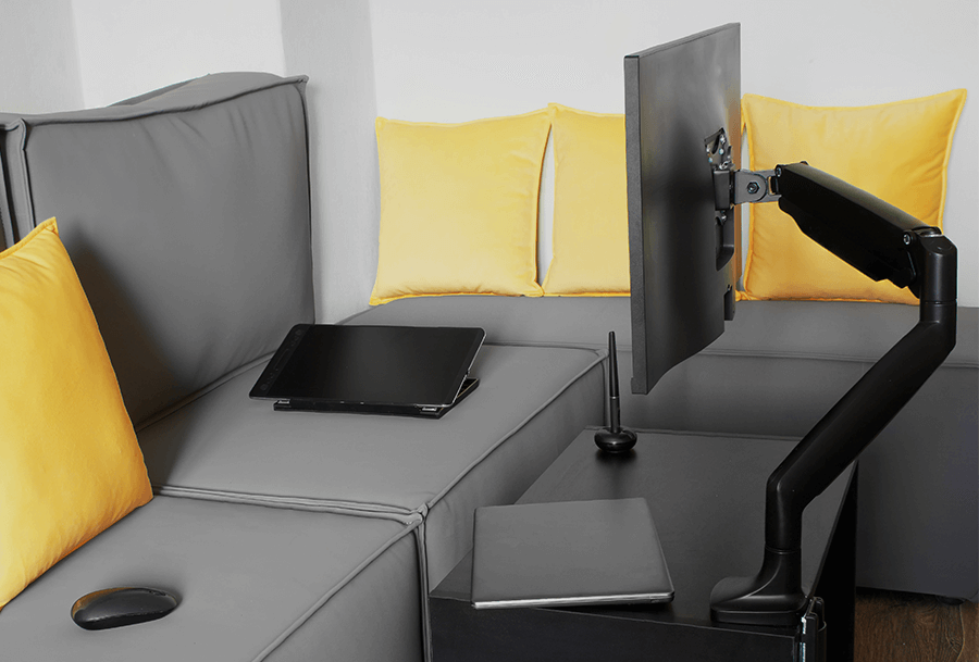 Stanowisko pracy z uchwytem na monitor &ndash; ramię