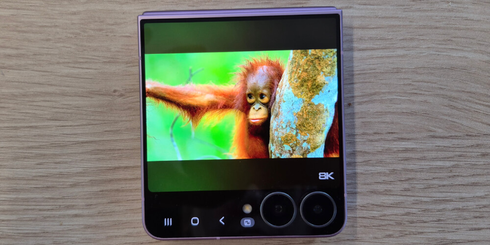 Galaxy Z Flip8 film na zewnętrznym ekranie