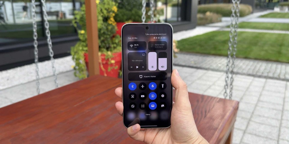 ekran telefonu Xiaomi 15T Pro, panel kontrolny