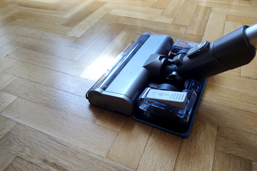 sunie po parkiecie amica vm xpro aqua