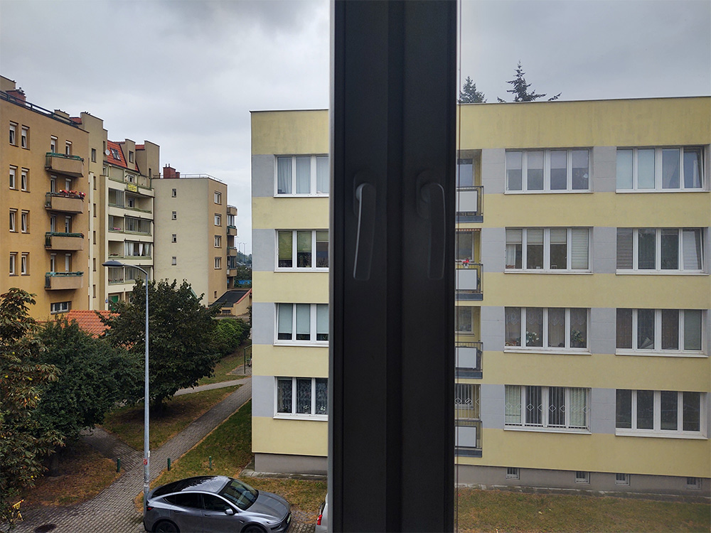 ecovacs winbot mini różnica w oknach