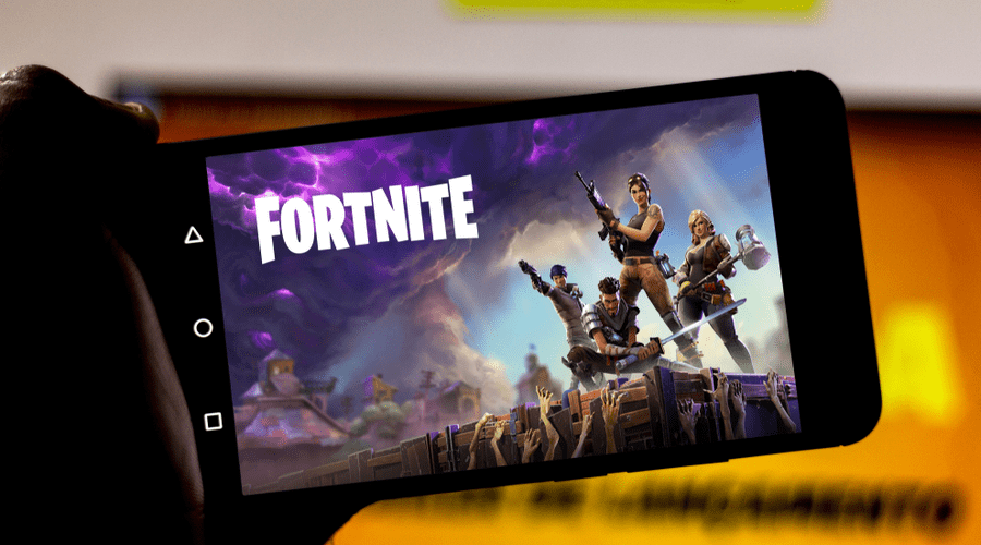 Gra Fortnite na tzw. smarkfonie 