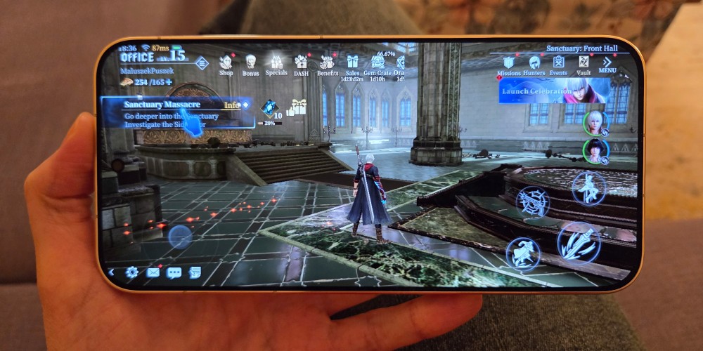 Zdjęcie ekranu telefonu Huawei pura 90s pro max z włączoną grą.