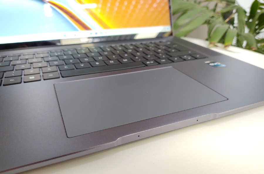 premiera huawei matebook 16s klawiatura touchpad