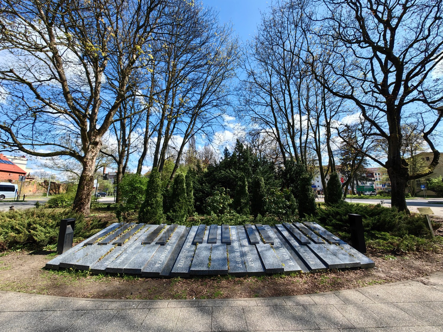 Przykładowe zdjęcia z Huawei Mate X3