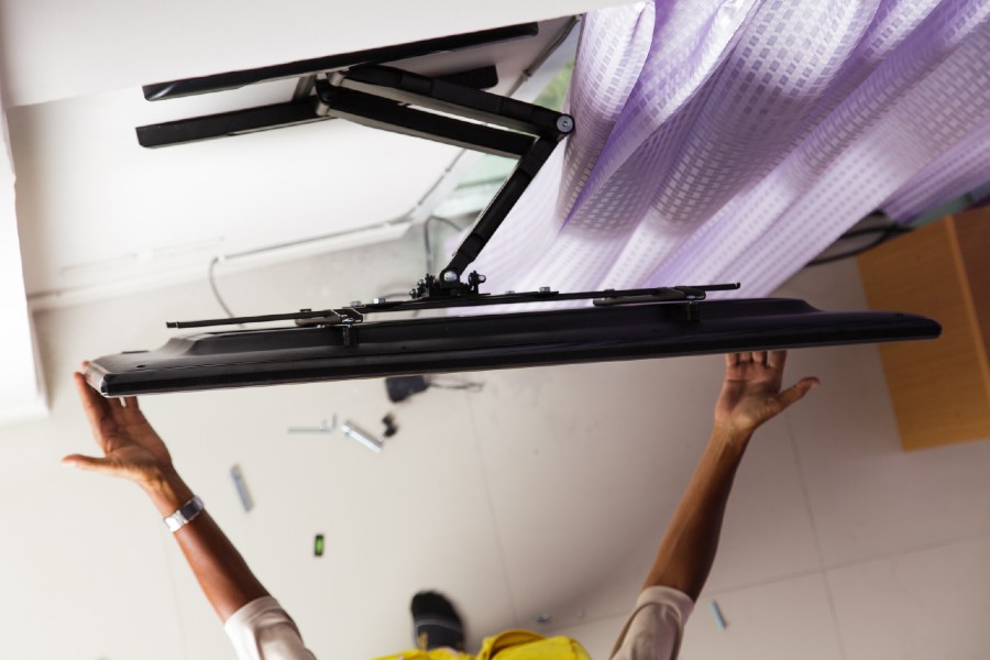 jaki uchwyt do telewizora wybrać