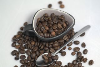 kawa ziarnista w filiżance