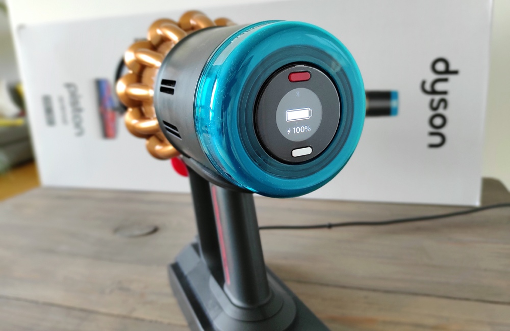 ładowanie akumulatora Dyson V16