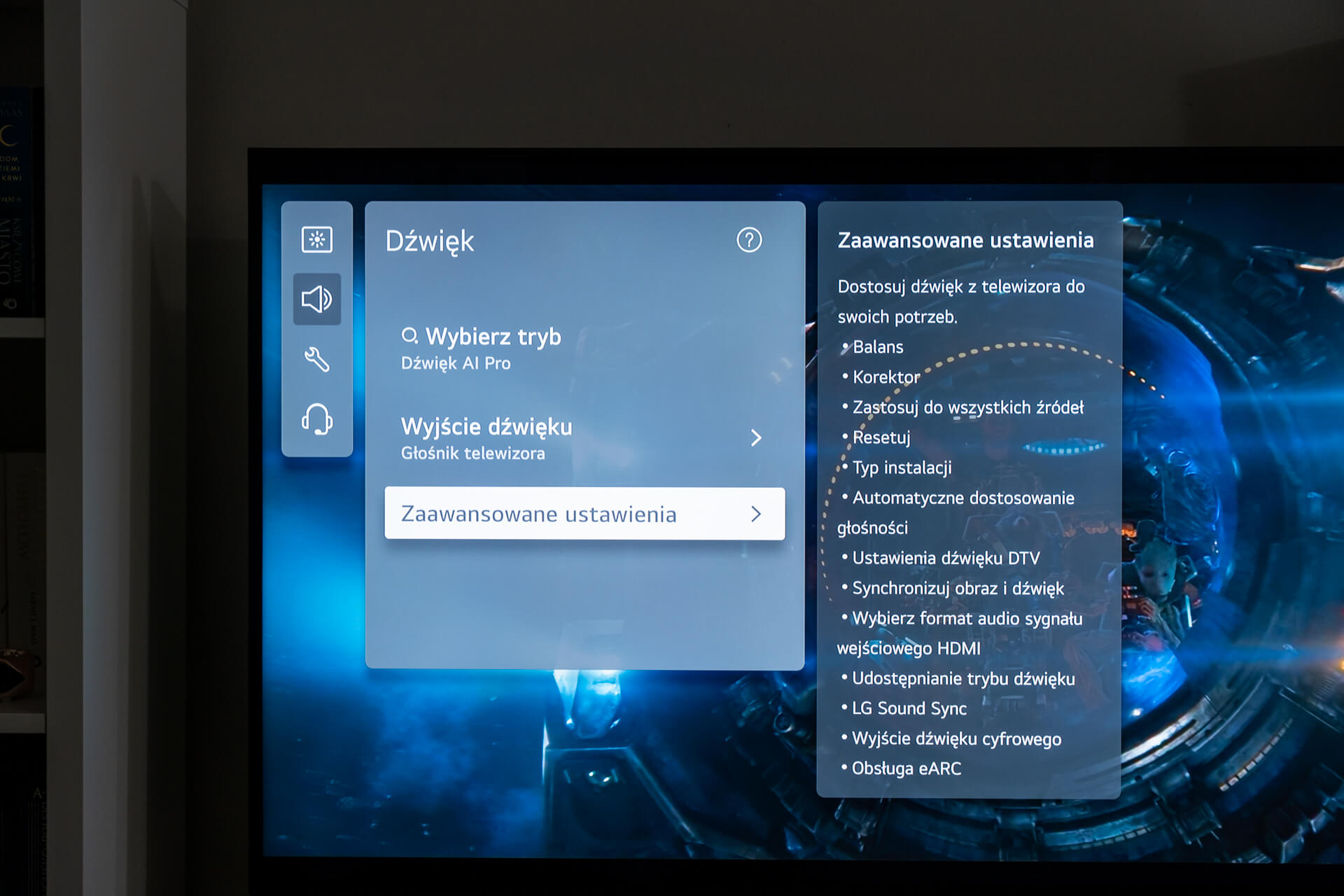 Warto się zdać na profil Dźwięk AI, kt&oacute;ry wyraźnie nadaje brzmieniu głębię i siedząc przed telewizorem, dosłownie ma się wrażenie, że jest go&hellip; więcej.