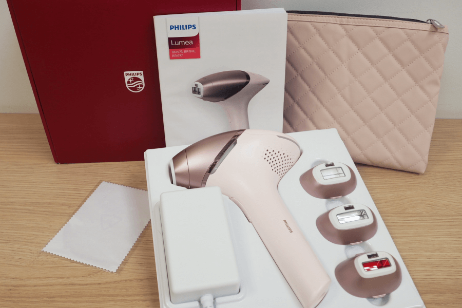 W zestawie znajdują się wspomniane cztery wymienne nasadki o r&oacute;żnym kształcie i r&oacute;żnej wielkości okienek.