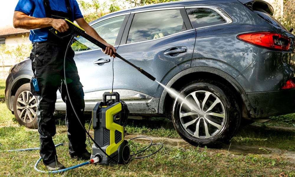 mycie samochodu myjką ciśnieniową