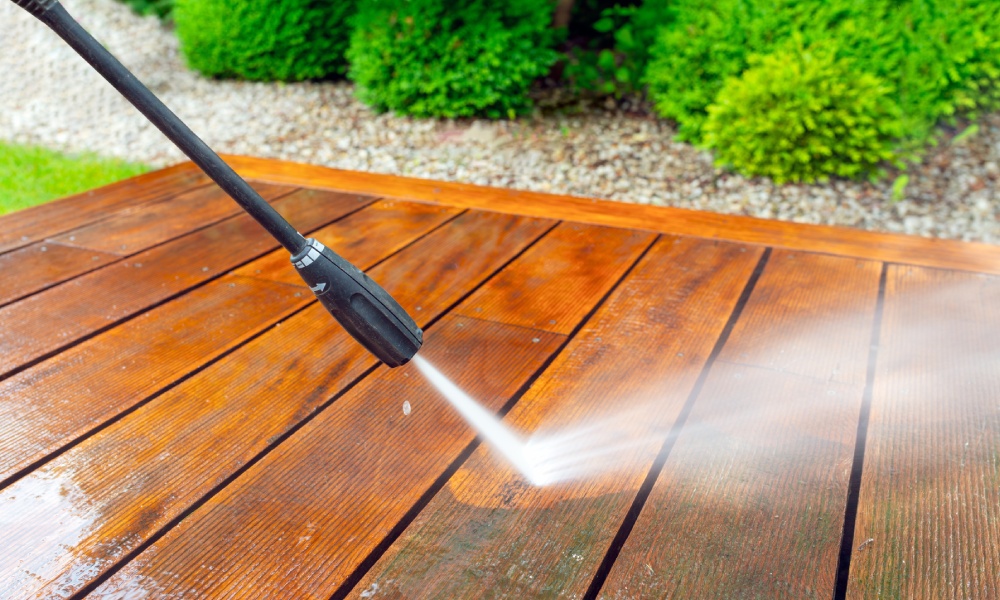 mycie tarasu myjką ciśnieniową