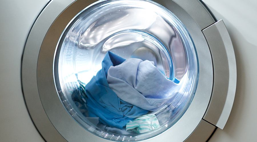 widok na bęben pralki