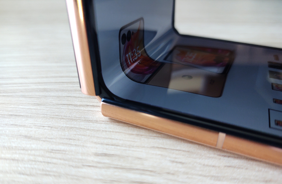 motorola razr 50 ultra zawiasy