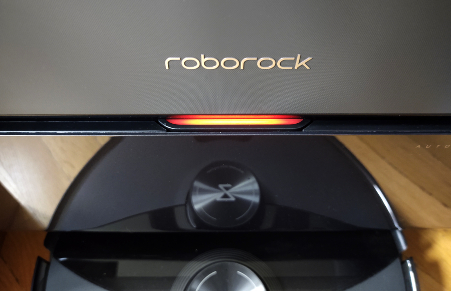 roborock s8maxv ultra front