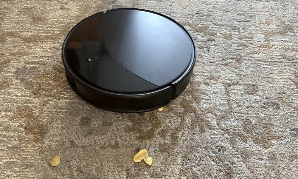 roborock saros 20 complete zbiera makaron 