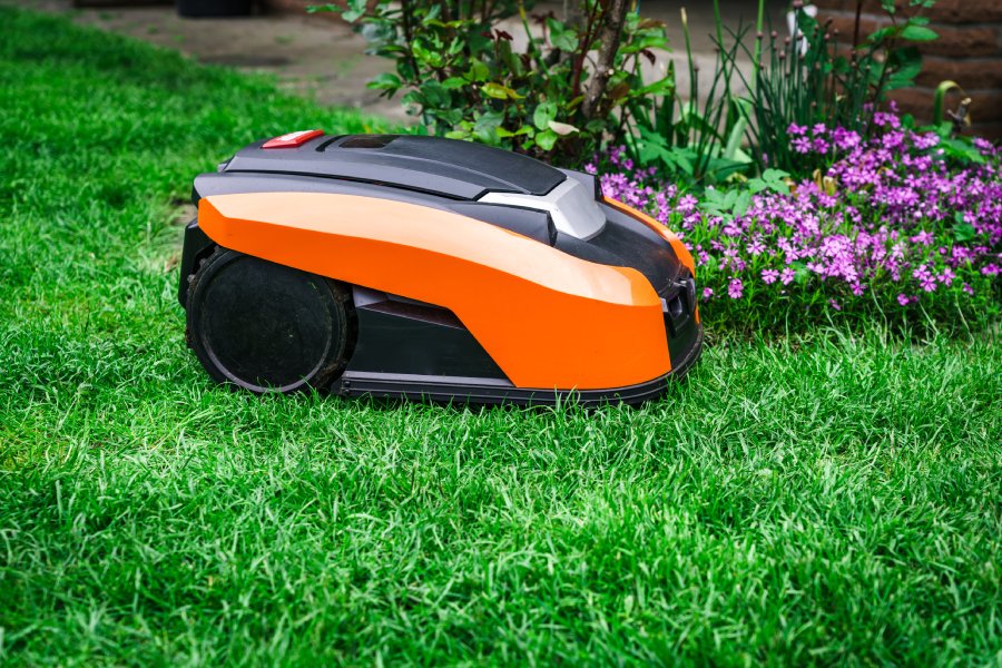 robot do koszenia trawy