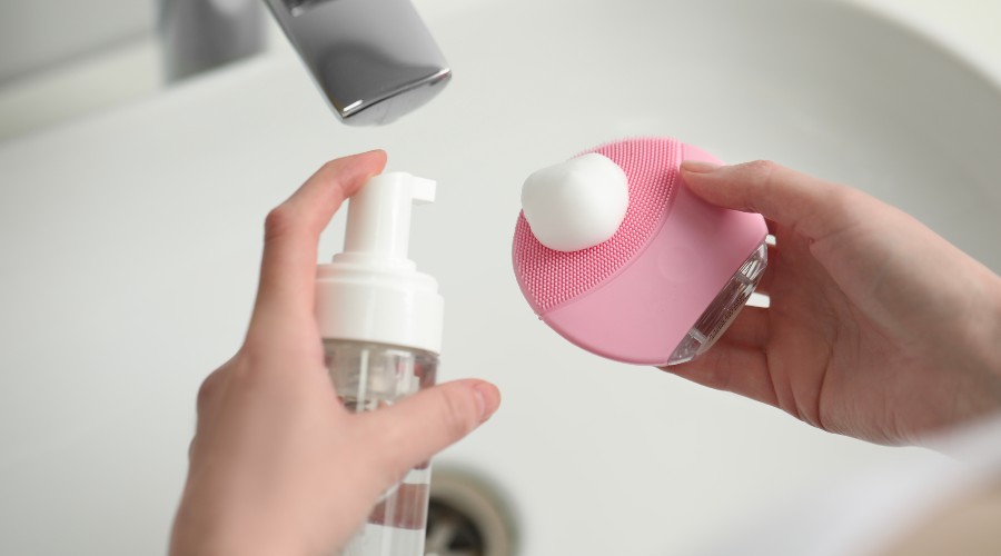 Szczoteczka silikonowa do mycia twarzy