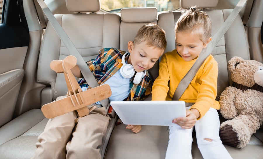 tablet do samochodu dla dziecka