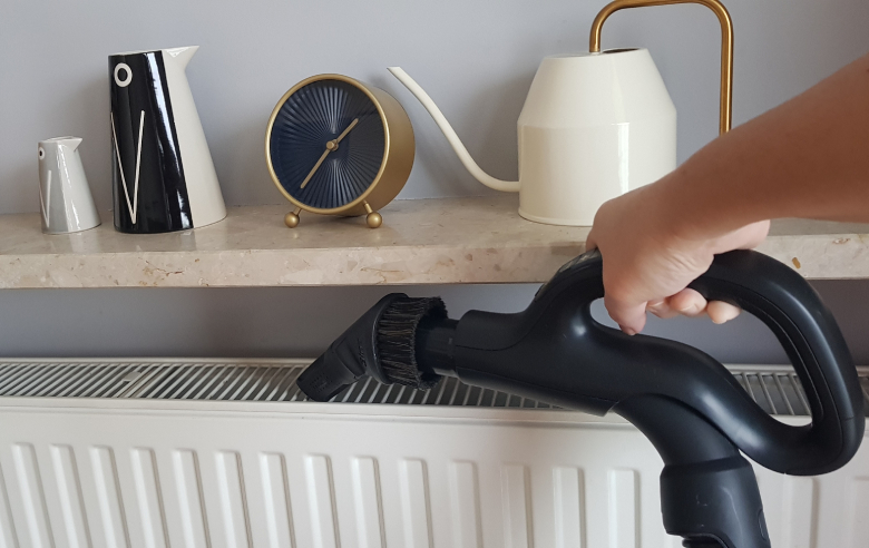 Z Electrolux Pure D82-ALRG Silence posprzątasz caly dom