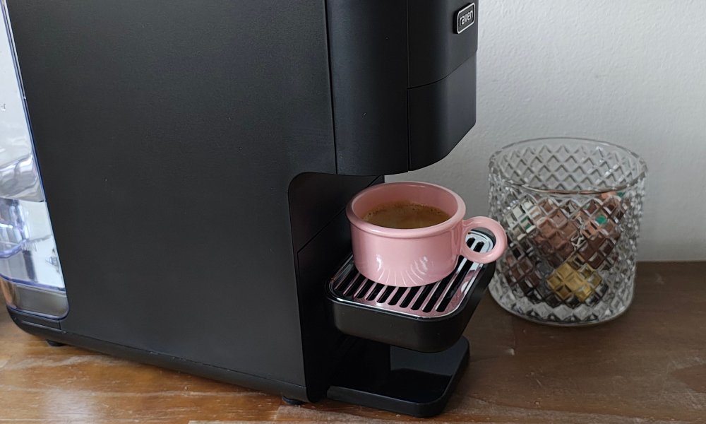 espresso zaparzone w ekspresie Raven EEK001C