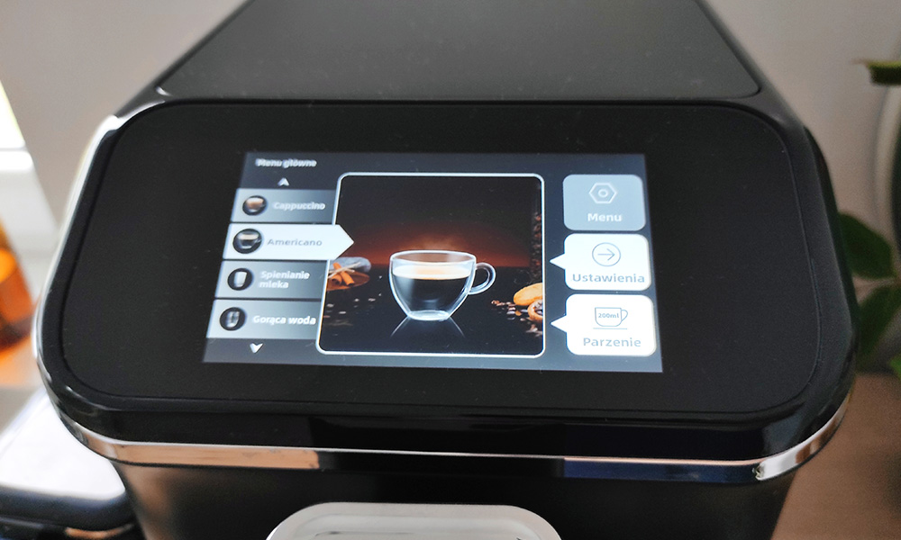 test ekspresu Raven EEC001  widok na ekran z panelem sterowania