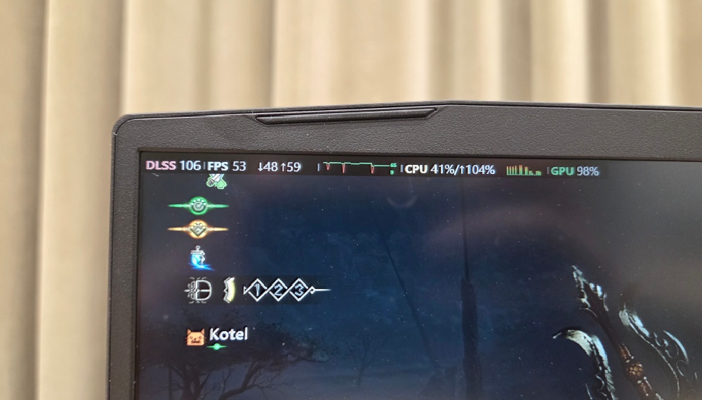 Odpalony Monster Hunter Wilds na MSI Katana 15 - klatki na sekundę