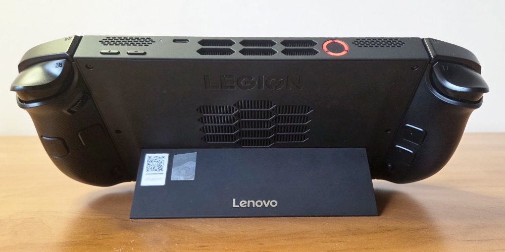 tył-lenovo-legion-go-2