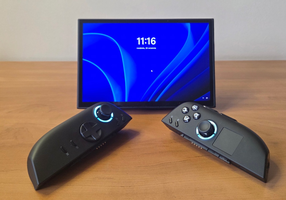 odłączone-kontrolery-lenovo-legion-go-2