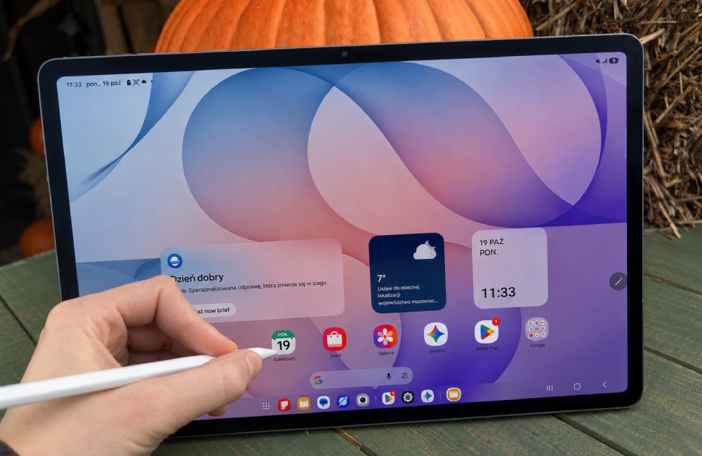 tablet samsung galaxy s12+ z rysikiem S Pen