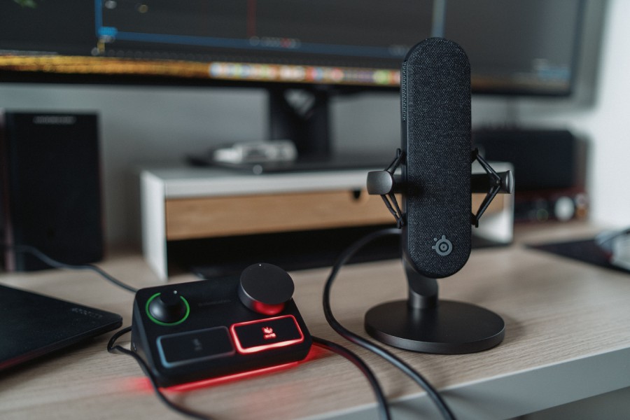 mikrofon SteelSeries Alias Pro