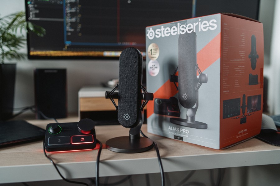mikrofon SteelSeries Alias Pro