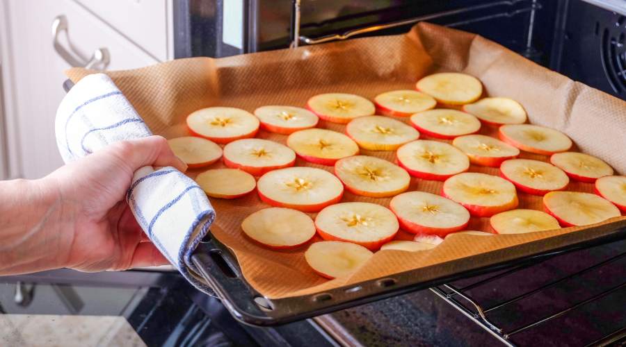 jabłka suszone w piekarniku